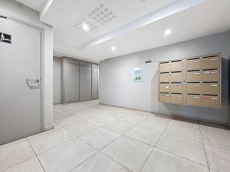 Appartement 1 pièces à Reims - photo 4