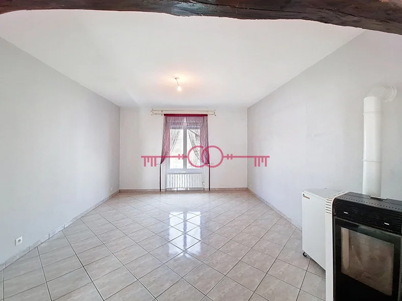 Appartement 5 pièces à Suippes - photo 1