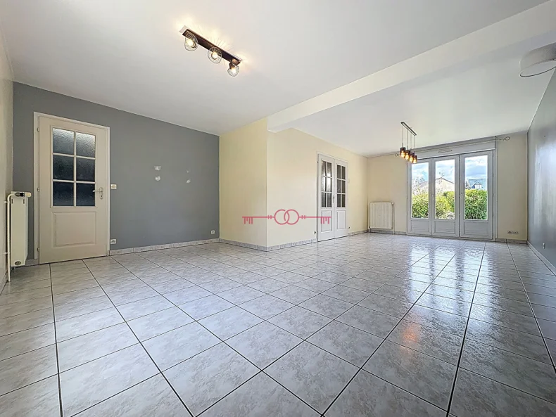 Maison 6 pièces à Muizon - photo 1