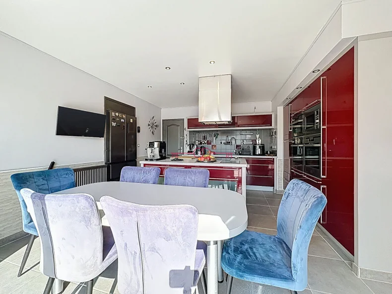 Maison 5 pièces à Menneville - photo 4