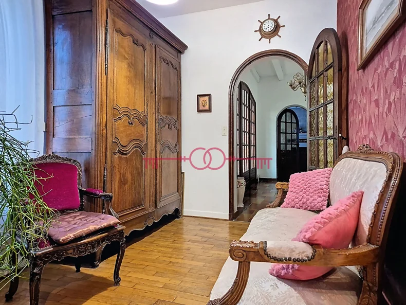 Maison 10 pièces à Courtisols - photo 1