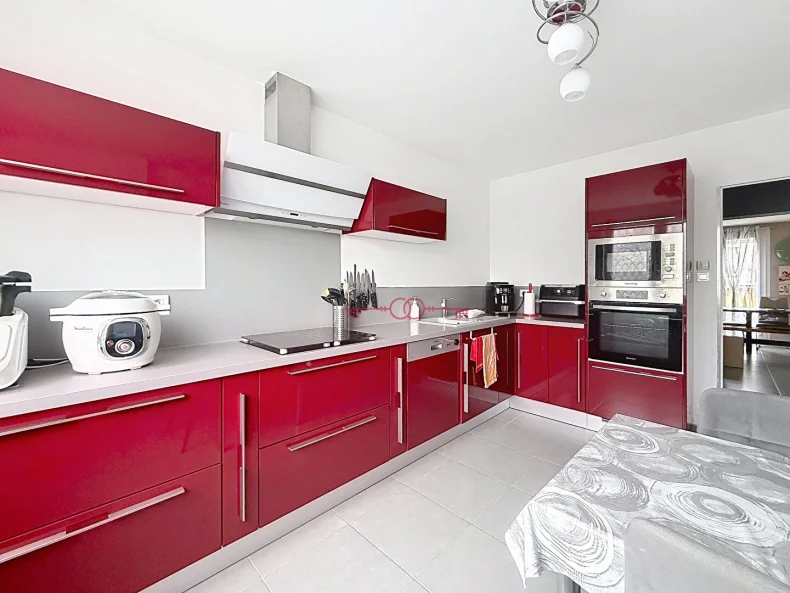 Maison 5 pièces à Reims - photo 2