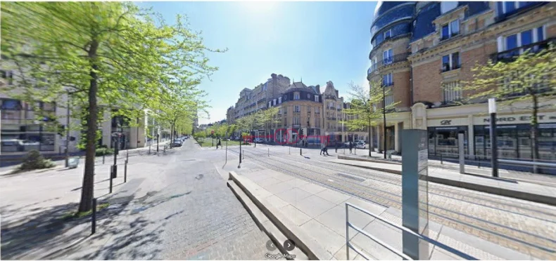 Fonds de commerce  pièces à Reims - photo 1