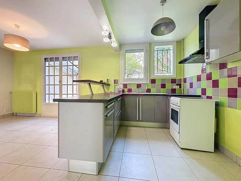 Maison 5 pièces à Reims - photo 2