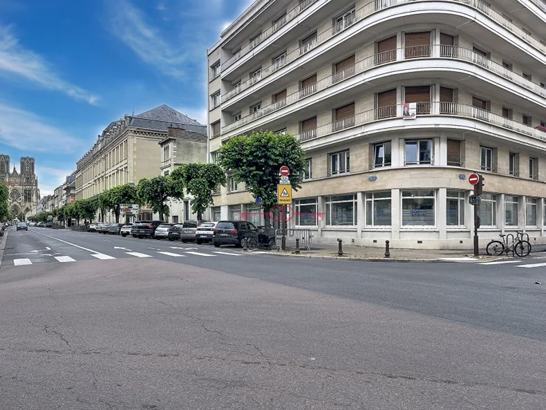 Appartement 4 pièces à Reims - photo 2