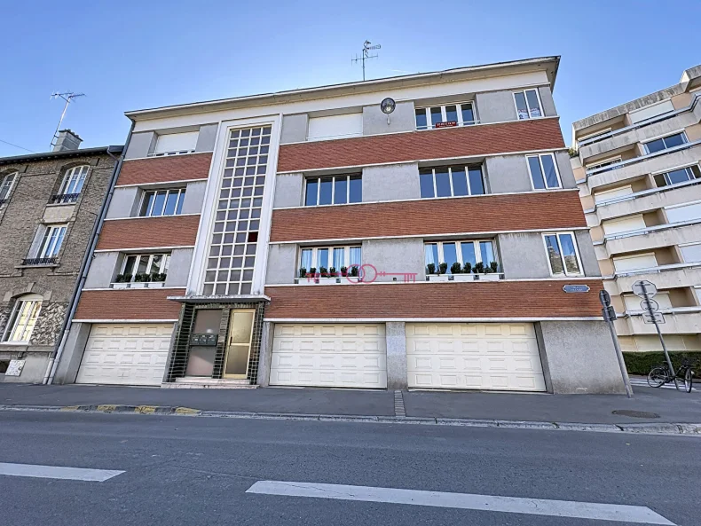 Appartement 4 pièces à Reims - photo 1
