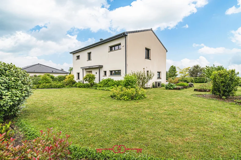 Maison 8 pièces à Saint thierry - photo 2