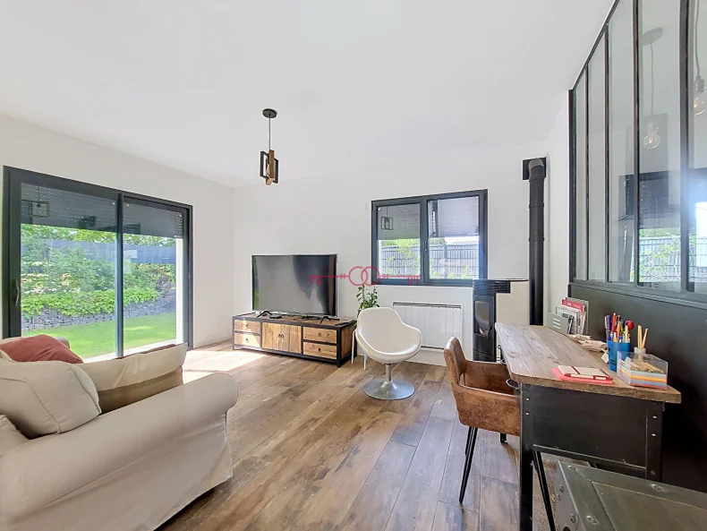 Maison 7 pièces à Bezannes - photo 1