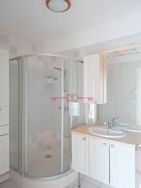 Appartement 3 pièces à Chalons en champagne - photo 4
