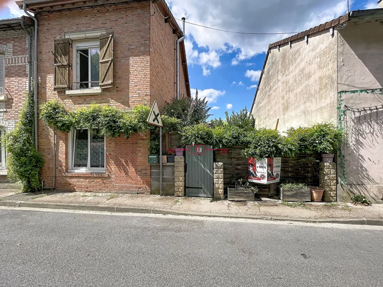 Maison 6 pièces à Vienne le chateau - photo 1