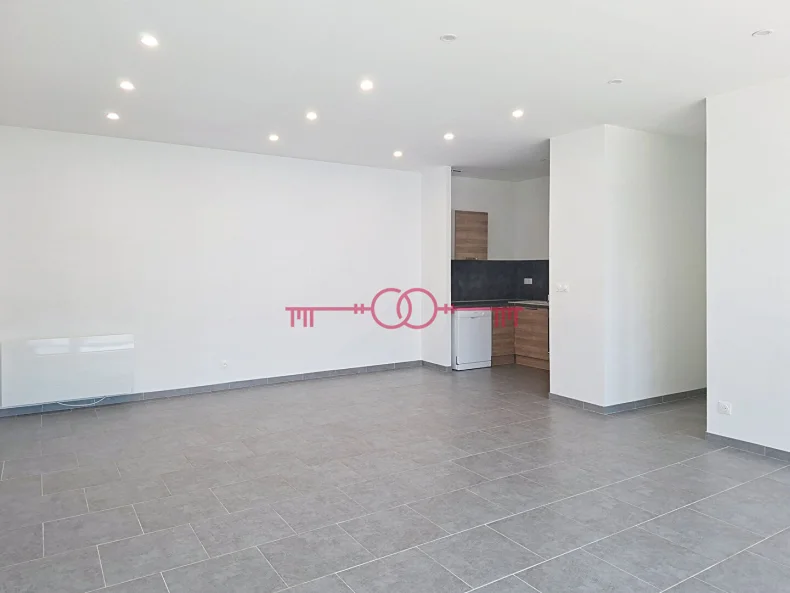 Appartement 5 pièces à Chalons en champagne - photo 4