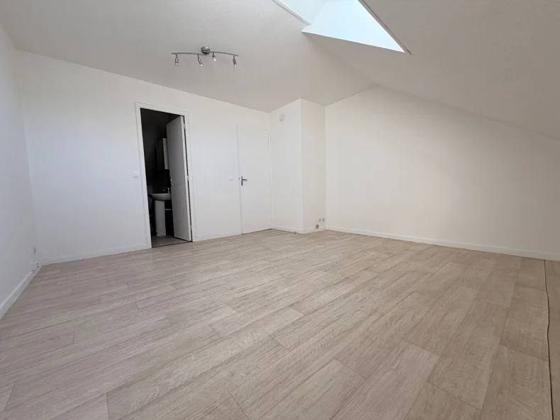 Appartement 2 pièces à Reims - photo 3