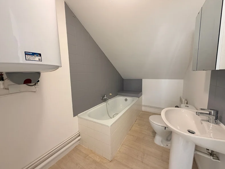 Appartement 2 pièces à Reims - photo 4