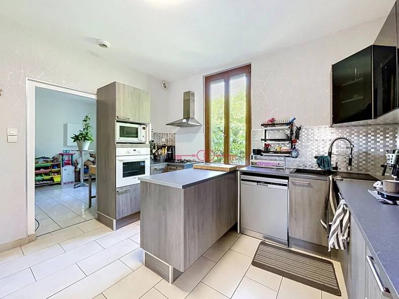 Maison 6 pièces à Ville sur tourbe - photo 4