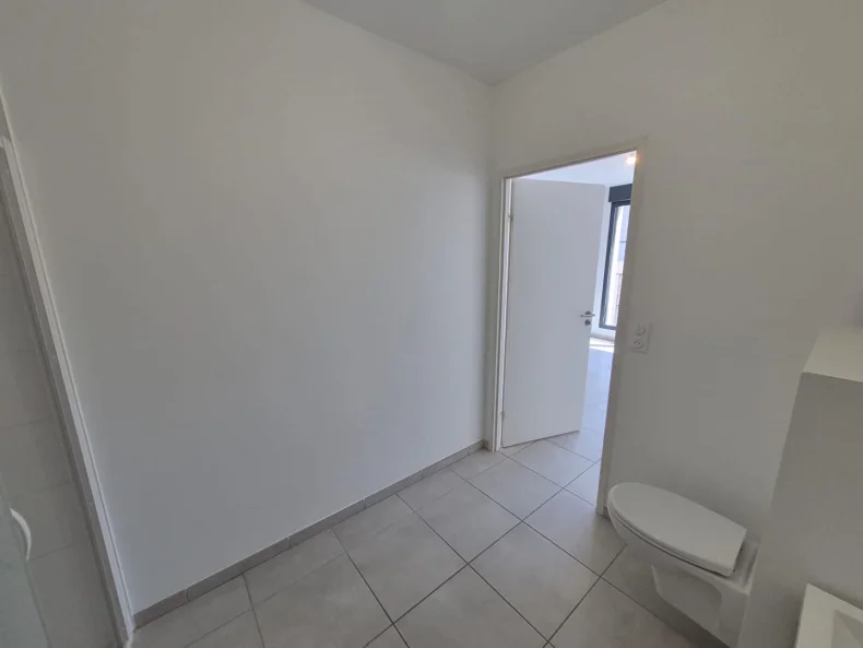 Appartement 2 pièces à Reims - photo 4
