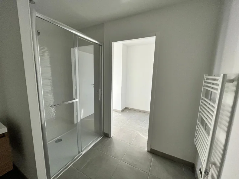 Appartement 1 pièces à Reims - photo 4