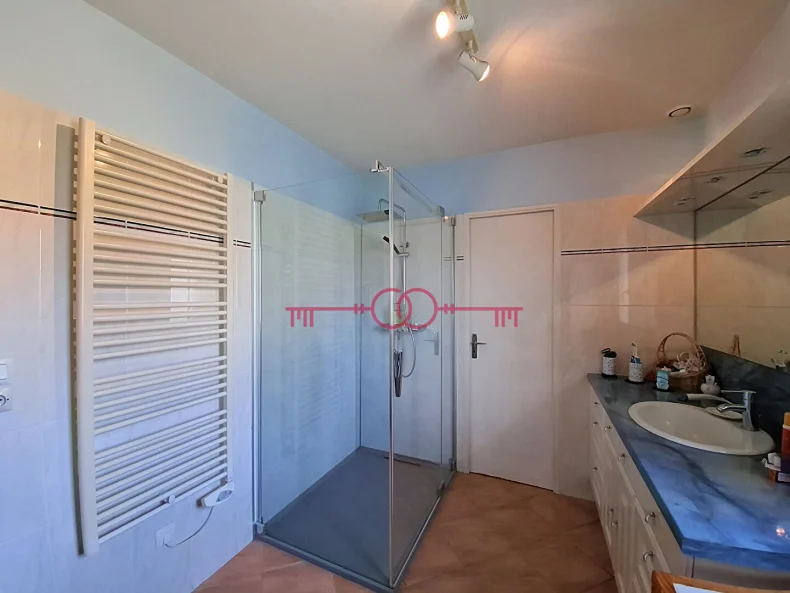 Maison 5 pièces à Sarry - photo 4