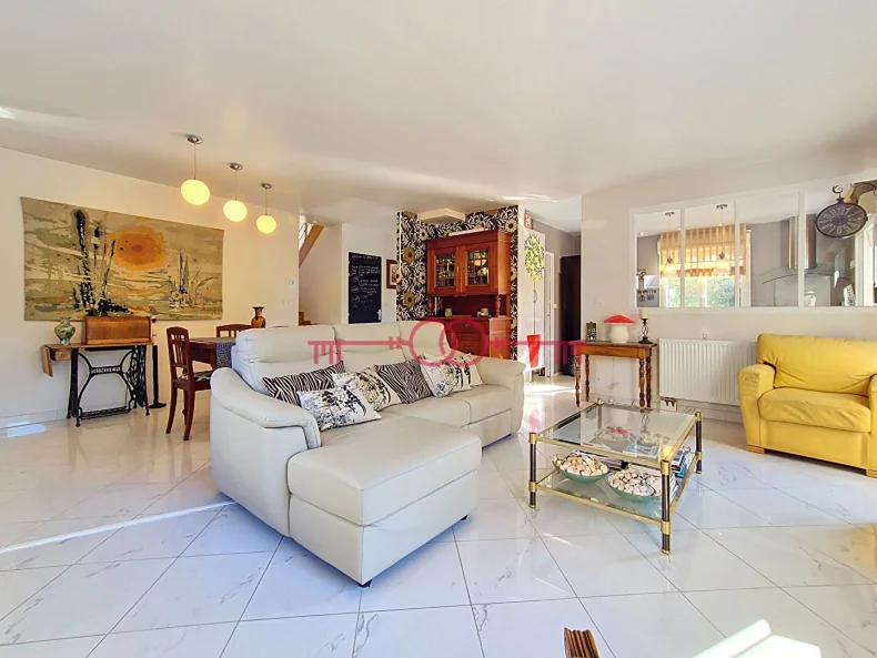 Maison 6 pièces à Gueux - photo 1