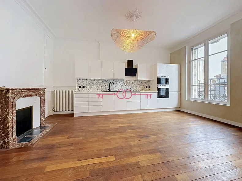 Appartement 6 pièces à Reims - photo 3