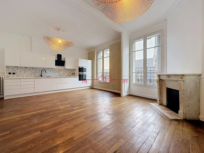 Appartement 6 pièces à Reims - photo 4