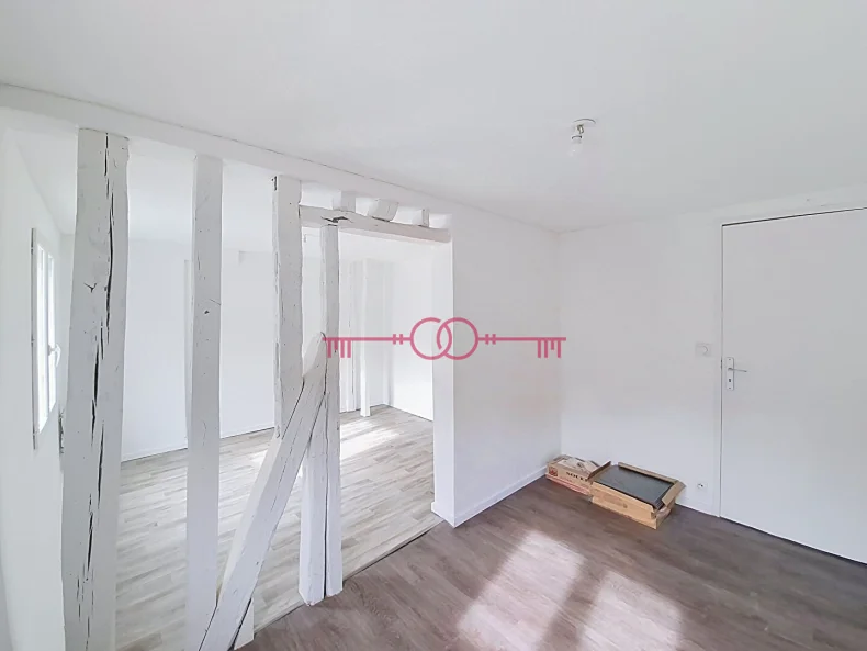 Appartement 5 pièces à Chalons en champagne - photo 3