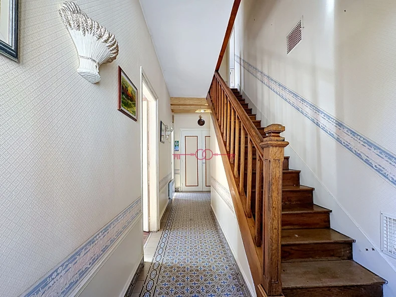 Maison 6 pièces à Bourgogne fresne - photo 2