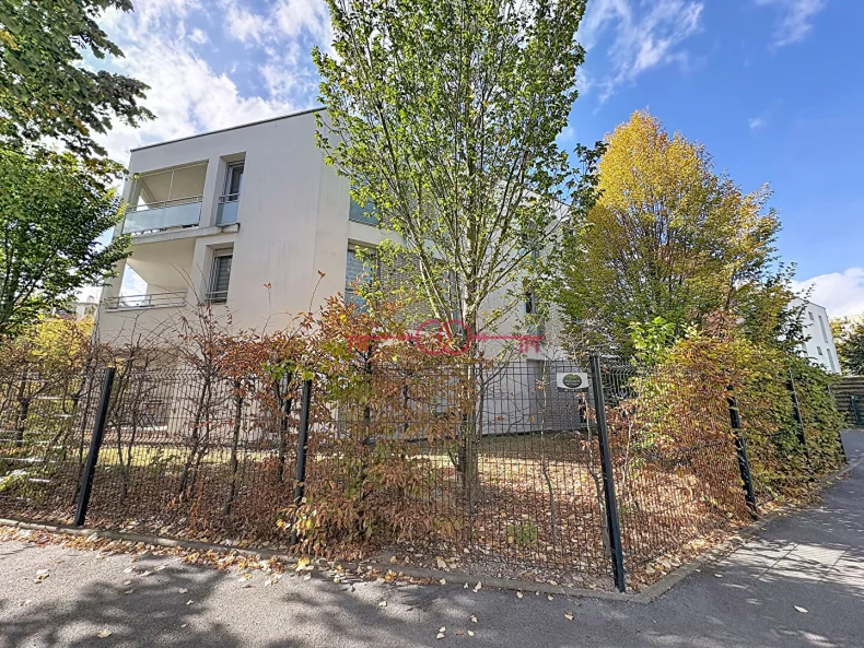 Appartement 4 pièces à Reims - photo 1