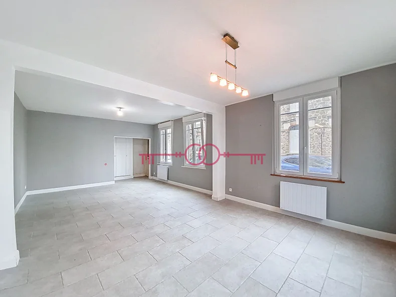 Maison 6 pièces à Suippes - photo 1 