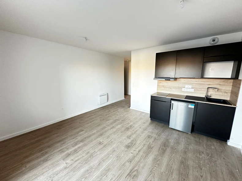 Appartement 1 pièces à Reims - photo 3