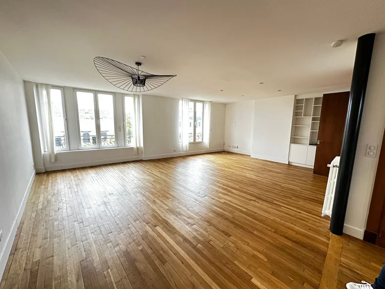 Appartement 4 pièces à Reims - photo 2
