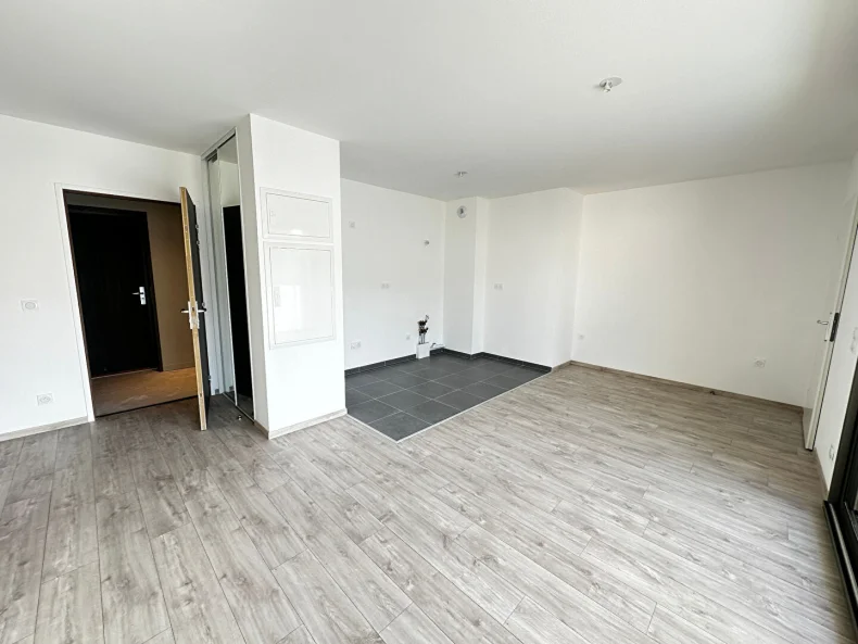 Appartement 2 pièces à Cormontreuil - photo 3