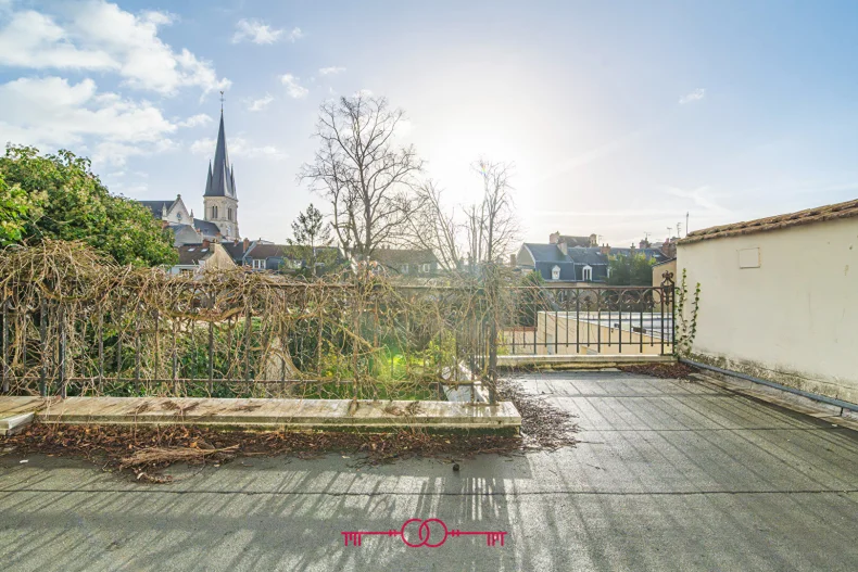 Maison 9 pièces à Reims - photo 1