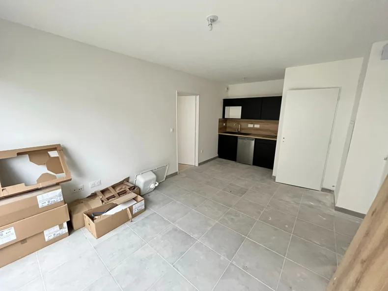 Appartement 2 pièces à Reims - photo 2