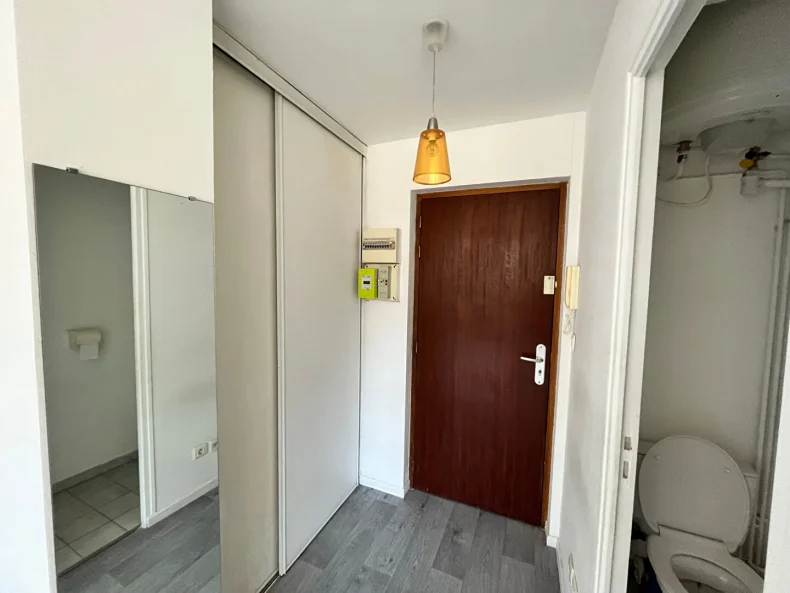 Appartement 1 pièces à Reims - photo 4