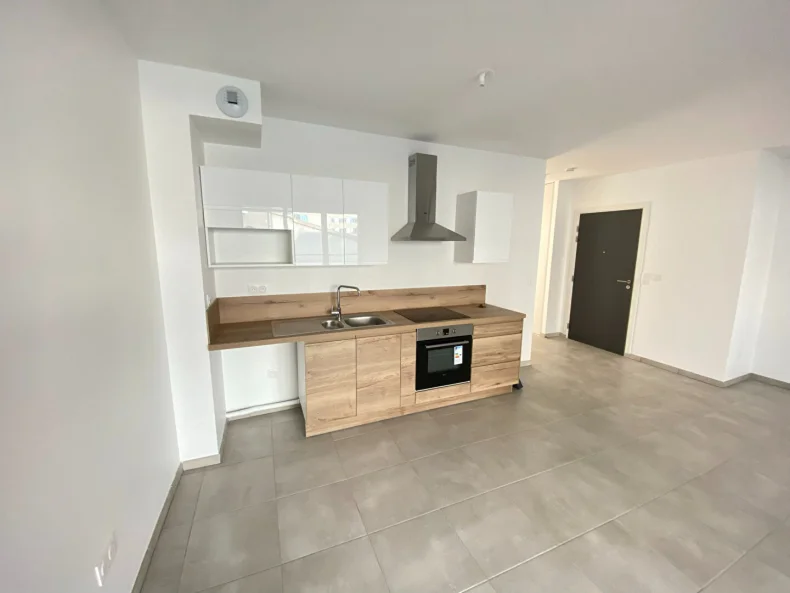 Appartement 3 pièces à Reims - photo 1