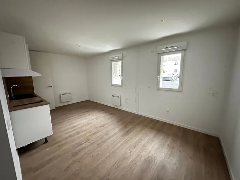 Appartement 1 pièces à Reims - photo 2
