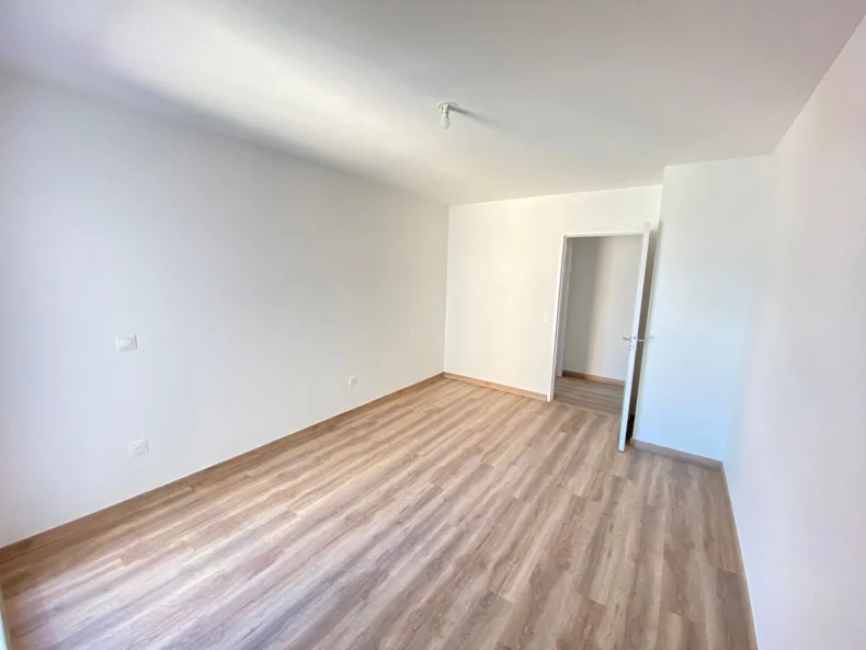 Appartement 2 pièces à Reims - photo 2