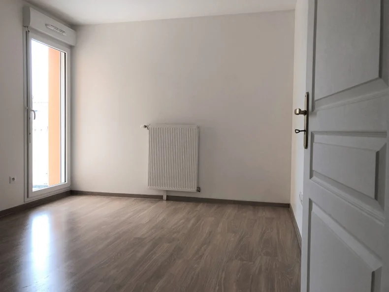 Appartement 3 pièces à Reims - photo 4