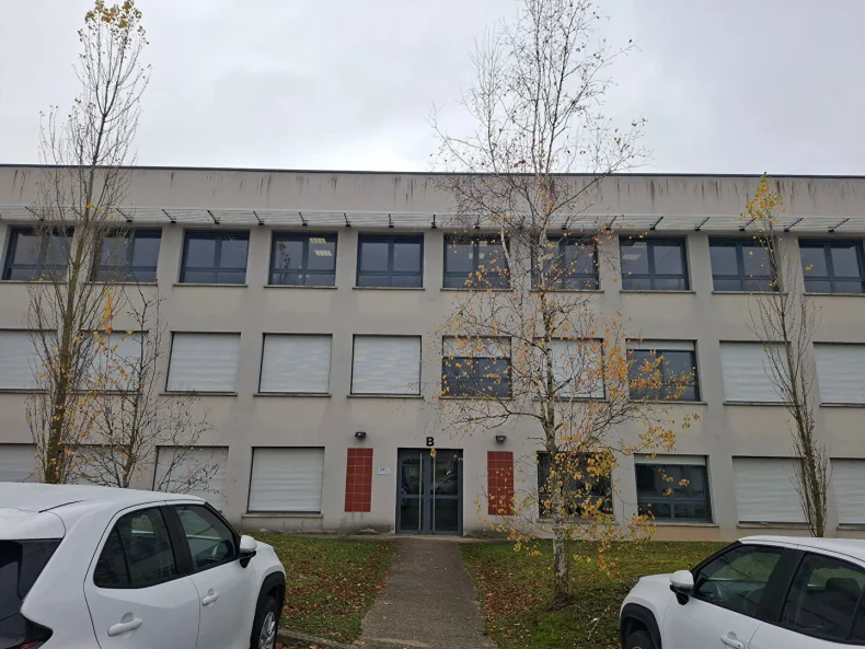 Immeuble  pièces à Chalons en champagne - photo 1