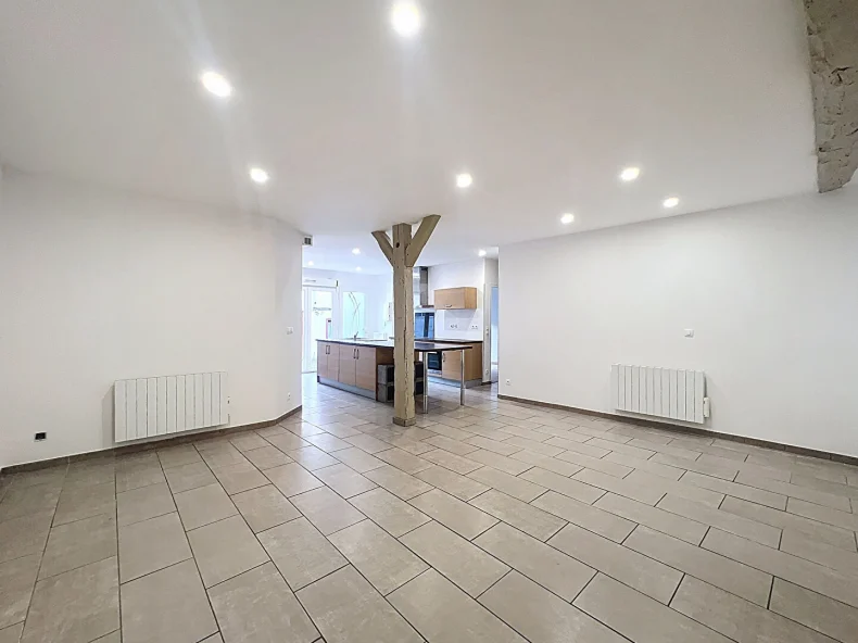 Appartement 4 pièces à Chalons en champagne - photo 1