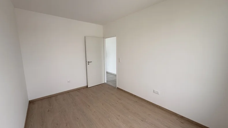 Appartement 5 pièces à Bezannes - photo 2