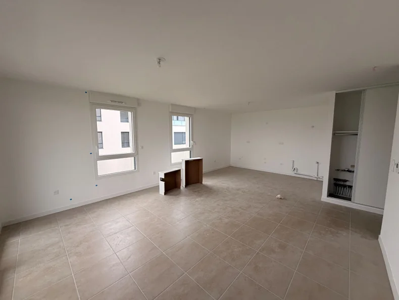 Appartement 3 pièces à Bezannes - photo 1