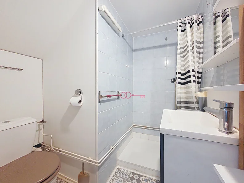 Appartement 1 pièces à Reims - photo 4