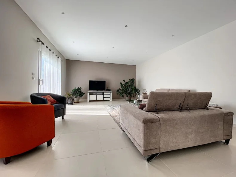 Maison 6 pièces à Gueux - photo 3