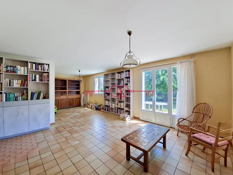 Maison 5 pièces à Fagnieres - photo 1