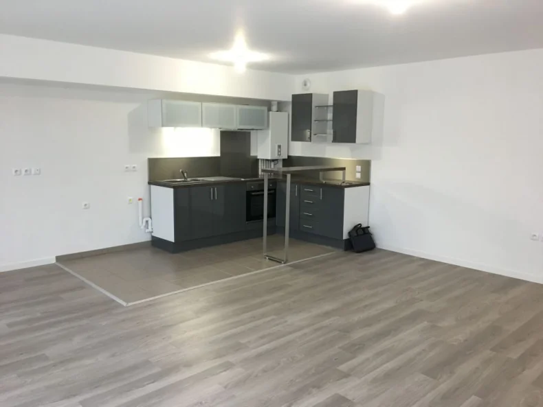 Appartement 3 pièces à Reims - photo 1