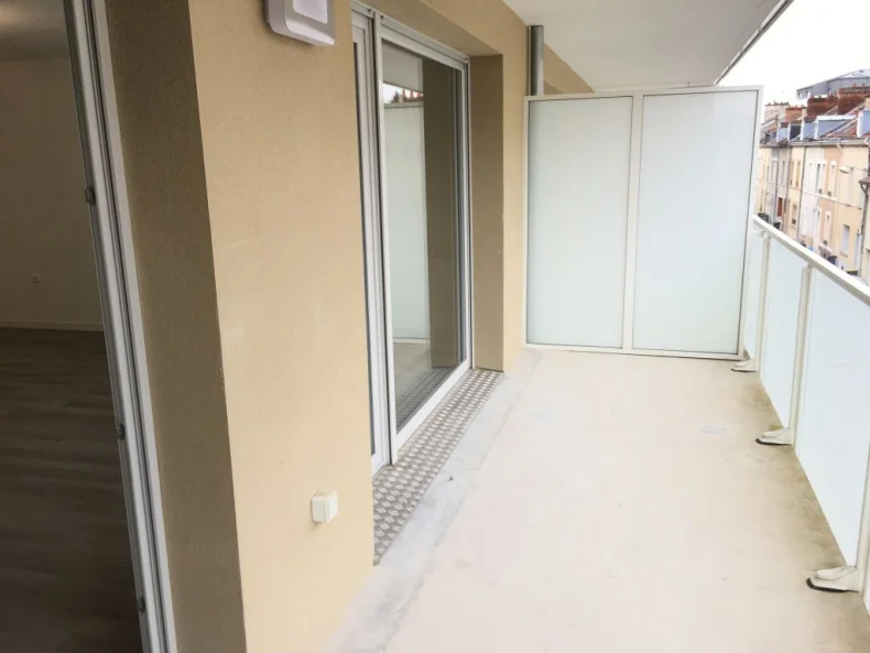 Appartement 3 pièces à Reims - photo 3
