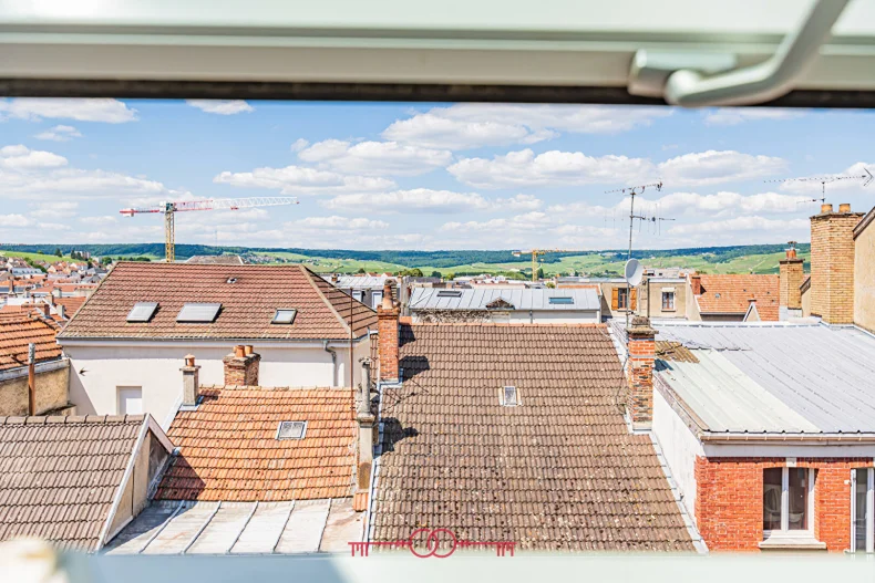 Appartement 4 pièces à Epernay - photo 4