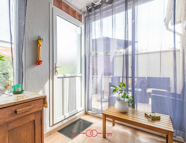 A VENDRE EN EXCLUSIVITE - MAISON DE TYPE 4 - REIMS - photo 5