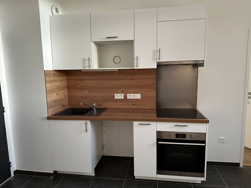 Appartement 3 pièces à Reims - photo 2